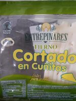 Queso tierno cortado en cuñitas
