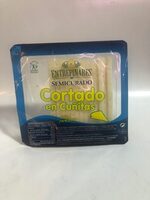 Semicurado cortado en cuñitas