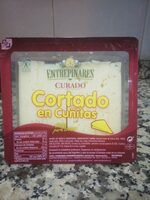 Quéso curado cortado