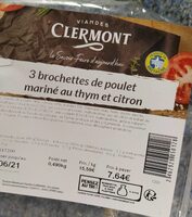 Brochettes de poulet marinées au thym et citron