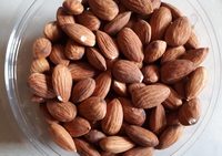 Amandes décortiquées