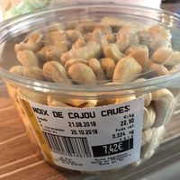 Noix de cajou crues