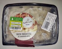 Pasta tagliatelle ar carbonara mērci