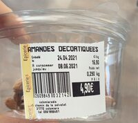 Amandes decortiquées