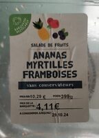Salade de fruits ananas myrtilles et framboises