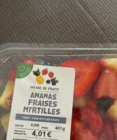 Salade de fruits ananas myrtilles fraises