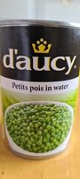 Petits pois in water