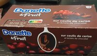 Danette et fruit sur coulis de cerise