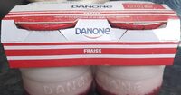 Yaourt au lait entier sur lit de fraise, sucré, aromatisé