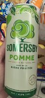 Pomme avec de la bière fruitée
