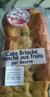 Cake brioché tranché aux fruits