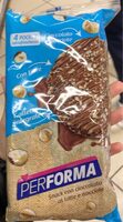 Snack con cioccolato al latte e nocciole