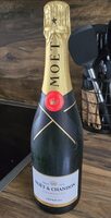 Br МОЁ HANDON MOET & CHANDON CHAMPAGNE IMPERIAL BR