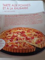 Tarte aux pommes et à la rhubarbe