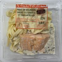 Pavé de saumon sauce a l'oseille et tagliatelles