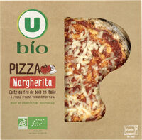 Pizza à la tomate et mozzarella issue de l'agriculture biologique