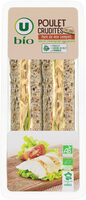 Sandwich a pain de mie complet garni de poulet rôti traité en salaisonet de crudités
