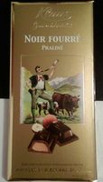 Noir fourré praliné