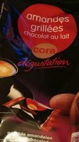 Amandes Grillées Enrobées De Chocolat Au Lait. Sachets Individuels,