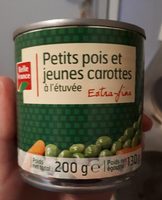 Petits pois et jeunes carottes