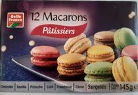 12 macarons