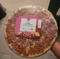 Ham and cheese pizza