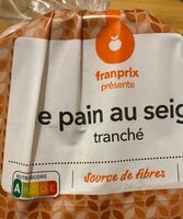 Pain de seigle tranché
