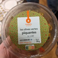 Les olives vertes piquantes