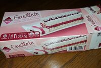 Feuilleté glacé glace saveur vanille sorbet aux fruits rouges