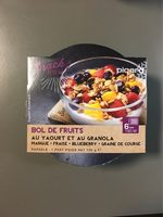Bol de fruit au yaourt et au granola