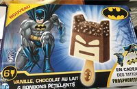 Glaces vanille, chocolat au lait et bonbons pétilants