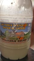 Lait frais pasteurisé entier de chèvre