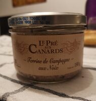 Terrine de campagne aux noix