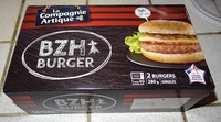 Pain spécial au sarrasin, garni d'une préparation cuite de viande bovine de race Charolaise avec protéines végétales, d'une préparation aux oignons, d'emmental fondu et de bacon. Produit surgelé
