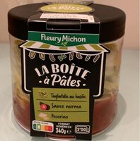 Tagliatelles au basilic sauce norma pecorino