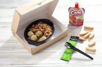 Falafels Meli Melo De Boulgour Et Quinoa / Sauce Vinaigrette / Gressins / Compote De Fruits