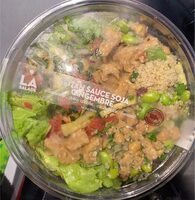 La salade vegan seitan sauce soja gingembre
