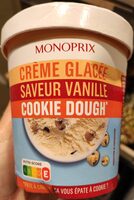 Crème glacée saveur vanille cookie dough