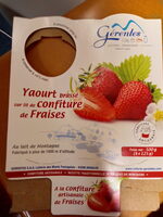 Yaourt brassé sur lit de confiture de fraises