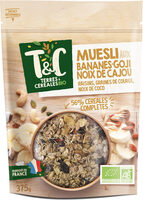 Muesli bananes, goji, noix de cajou, raisins, graines de courge, noix de coco