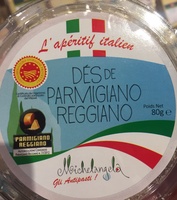 Dés de parmigiano reggiano