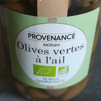 Olives vertes à l'ail