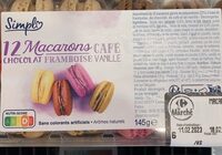 12 macarons