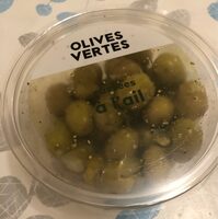 Olives vertes cassées à l'ail