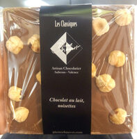 Chocolat au lait, noisettes