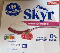 Skyr sur lit de framboise
