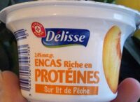 Encas riche en protéines sur lit de pêche