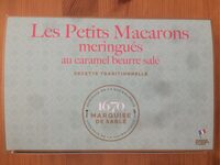 Les Petits Macarons meringués