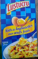 Nids de tagliatelles aux oeufs frais