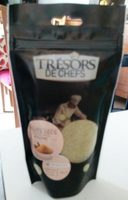 Fruits secs pistaches poudre